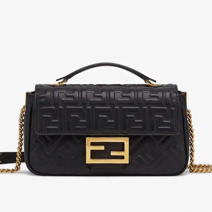 Cheap HOT Nappa Chain Midi Baguette Bag In Black Leather FF Motif Fendi 0428